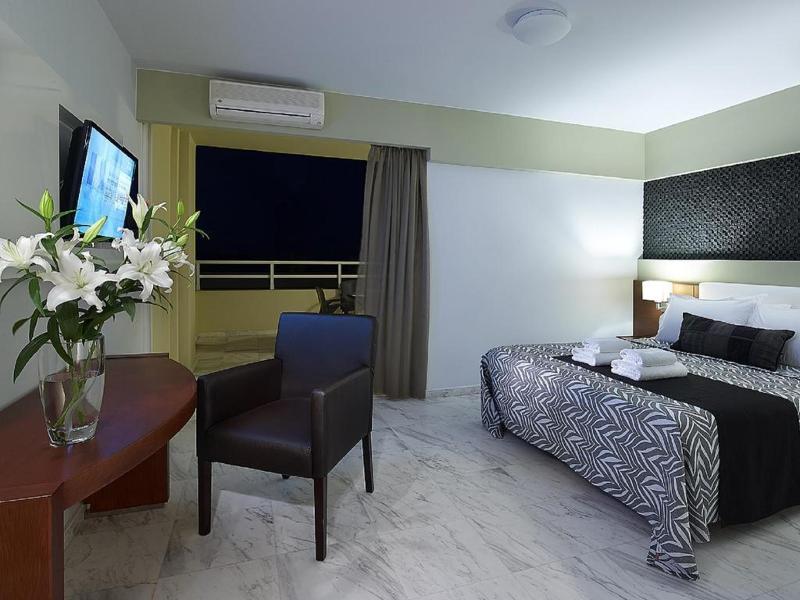 Hotel Eleftheria 3*