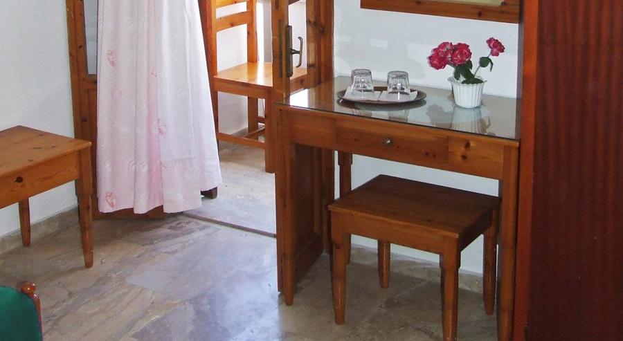 Hotel Eleftheria Agia Marina